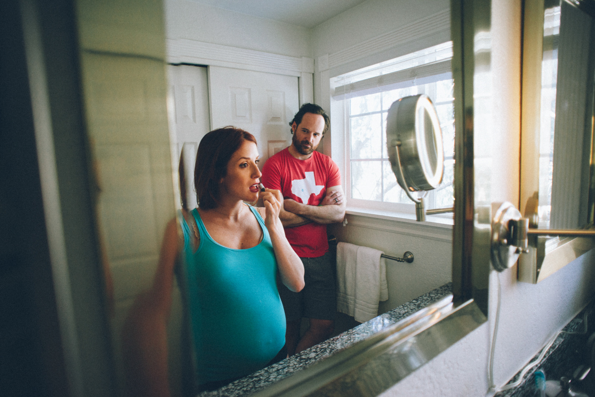 maternity photo by Julie Harris Photography